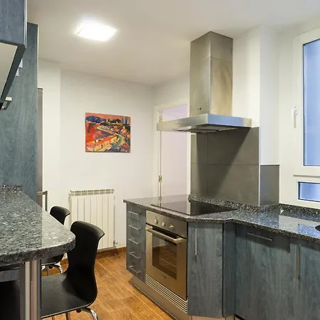 Playa Gros - Ib. Апартаменты Сан-Себастьян